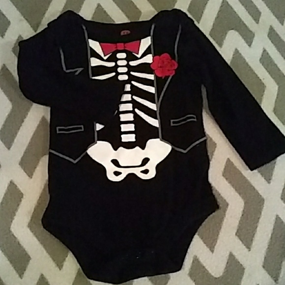 Onesie - Picture 1 of 2